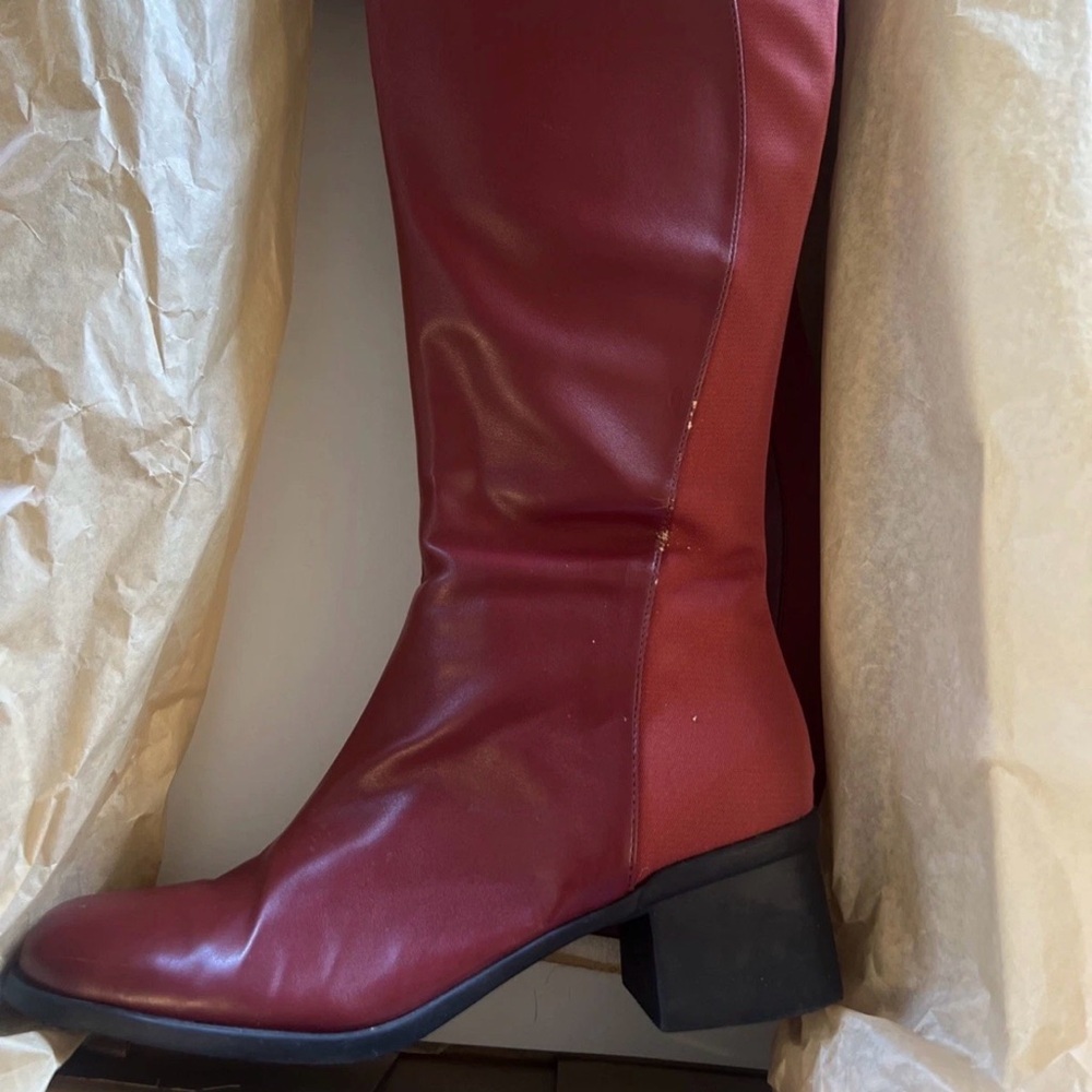 Me Too Presto Red Brick Calf Boots Size 8 M
